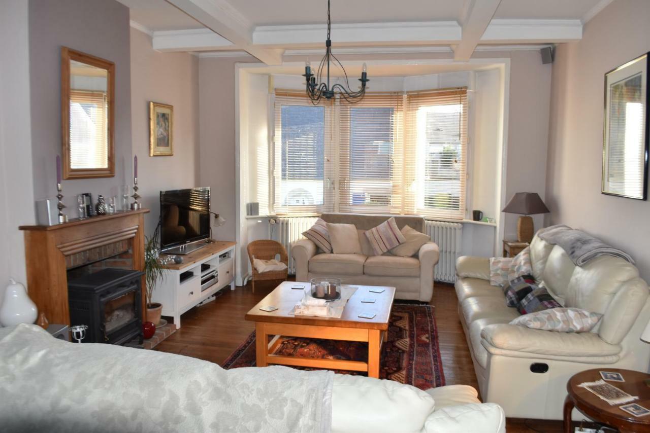 Maison Spacieuse Entre La Ville Et La Cote Saint-Martin-des-Champs  ภายนอก รูปภาพ